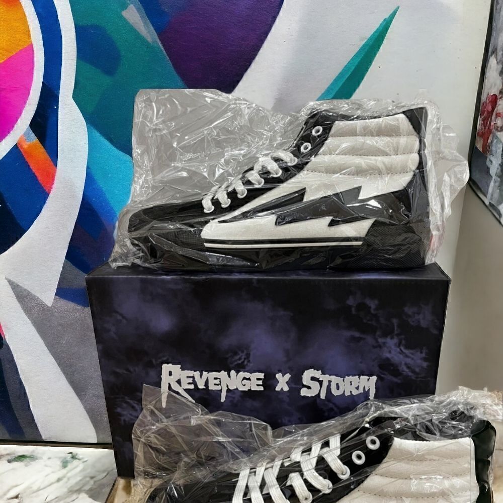 REVENGE x STORM High Top Vol. 2 White Black Mens Size 8 Womans 9.5 NWT - Picture 5 of 5
